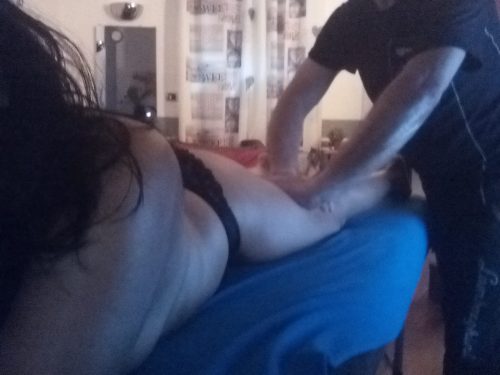 TORINO ASTI CUNEO massaggiatore italiano di 46 anni