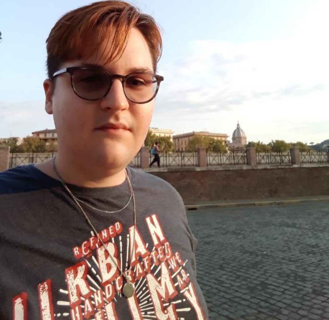 Napoli Toy Boy Gigol E Escort Gay Bacheca Annunci ROSSO BOY